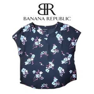 3/$15 Banana Republic Cap Sleeve Top